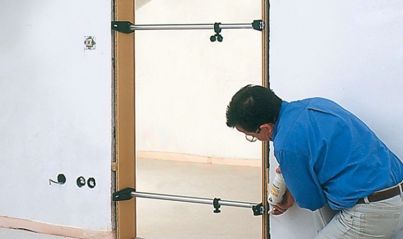 Распорка для дверных коробок BESSEY TMS от 560 до 1010 мм [BE-TMS]