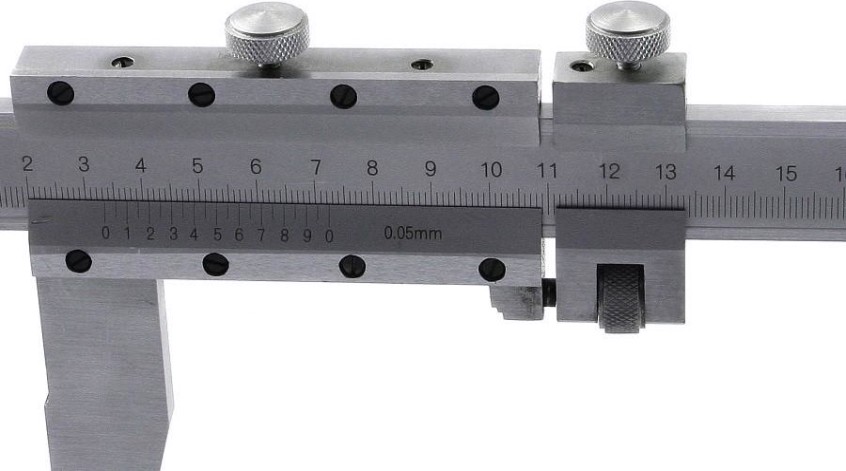 Штангенциркуль ЧИЗ ШЦ-3 - 2000 губки 200 мм, 0,05, L - 2000 мм [107406]