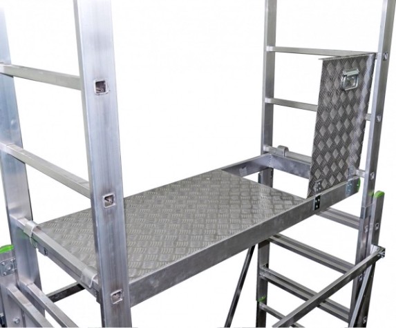 Вышка-тура алюминиевая Sarayli 2x 9 + 2x 9 с подъемным механизмом [5309]